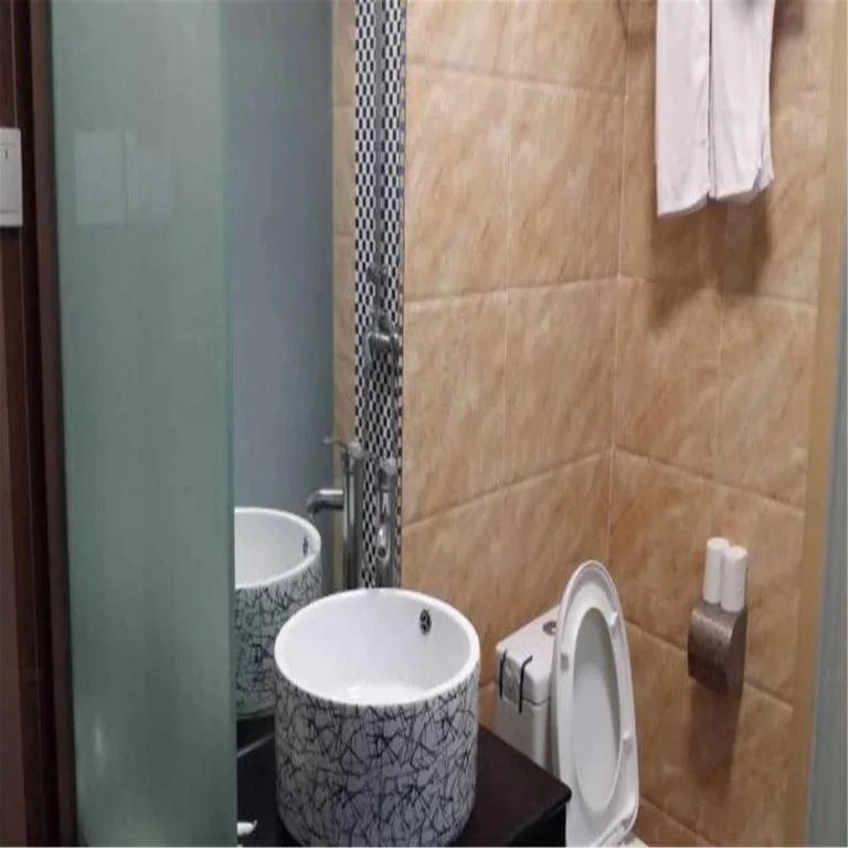 Chifeng Ruihao Business Hotel