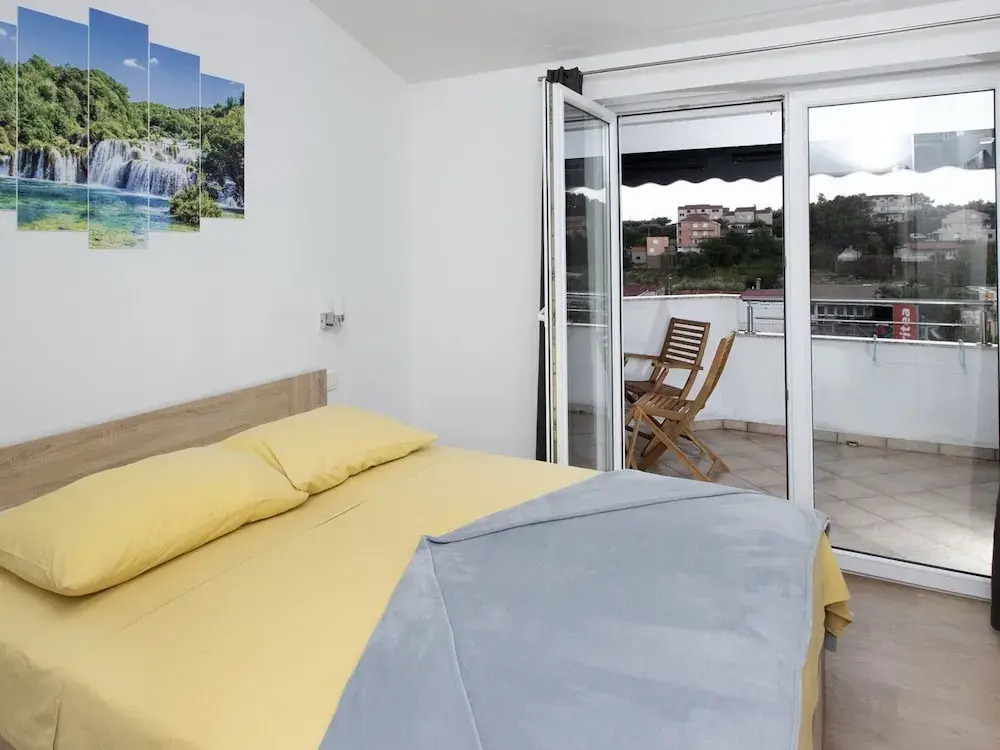 Apartment M & M