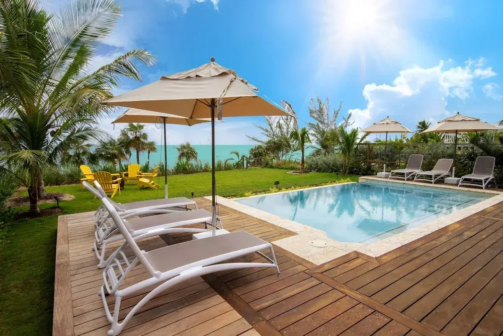 Wild Orchid Hideaway: Lux Beachfront Sanctuary
