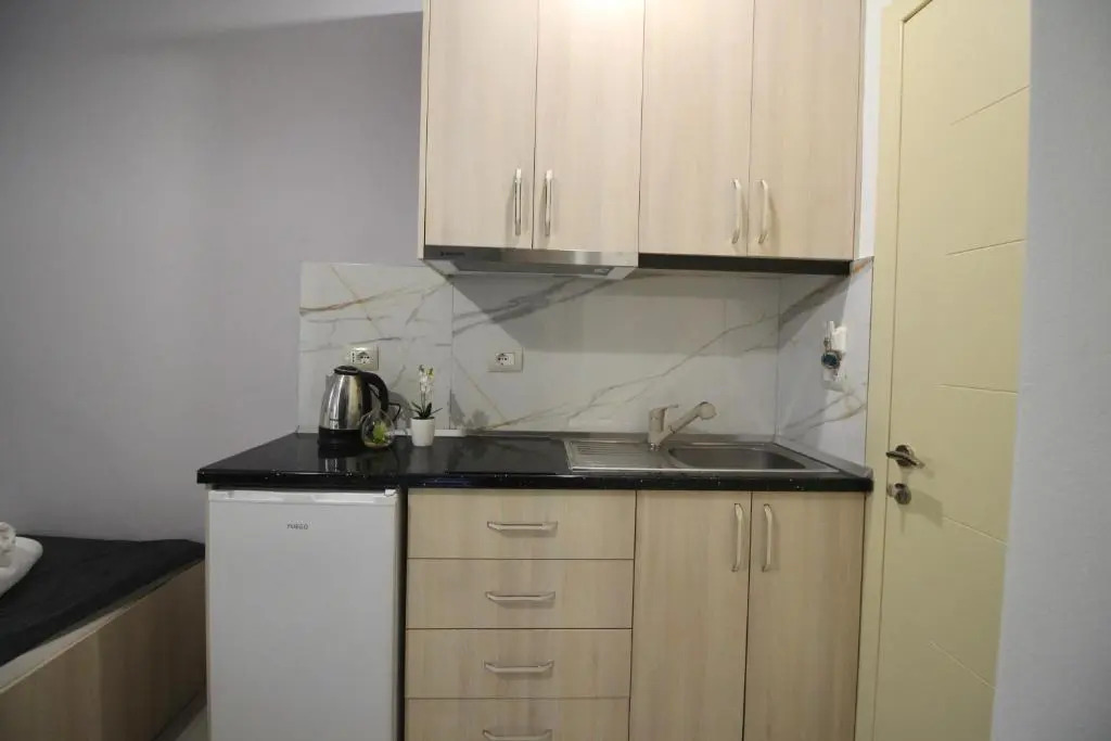"Vision 4 Ksamil" Villa - Apartments and Rooms
