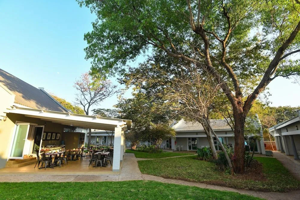 PheZulu Guest Lodge