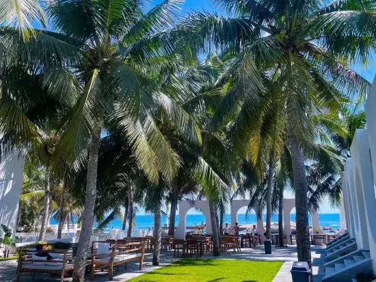 Floral Hotel·Wenchang Yunjuanyunshu Seascape  Hotel