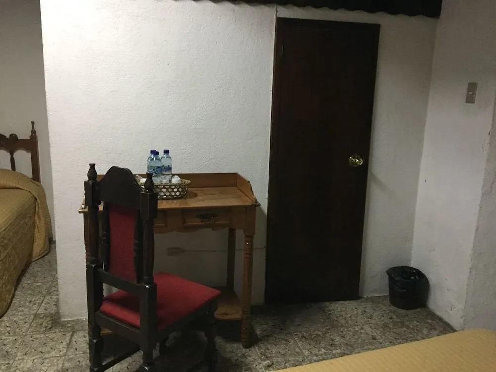 Hotel Santa Clara