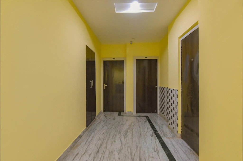 FabHotel Saltlake Palace - Nr Anandlok Hospital