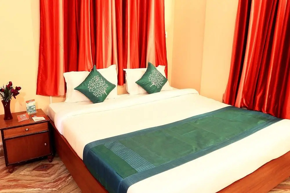 The Kolkata Hotel