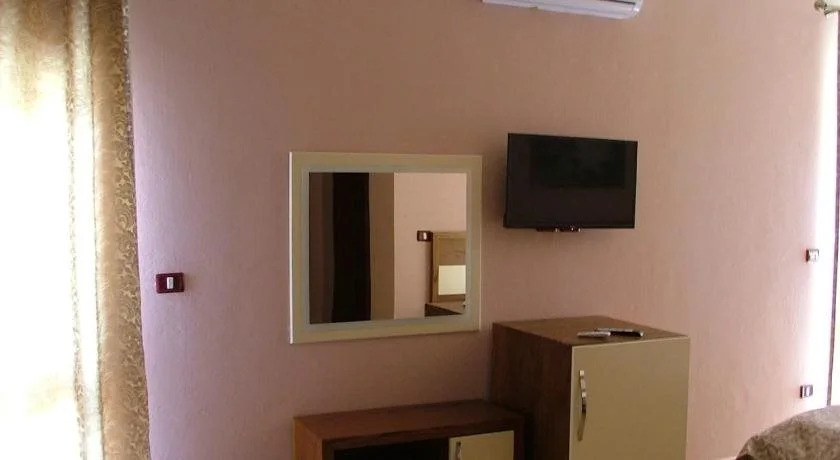 Hotel Dollari