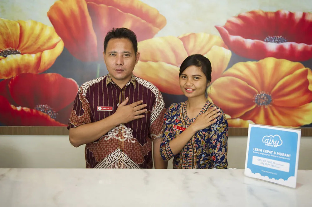 Airy Ratu Indah Ratulangi 17 Makassar
