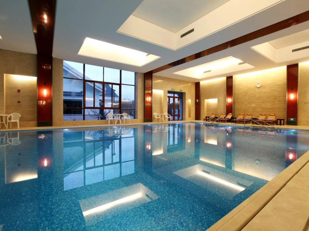 Cyts Greentree Eastern International Hotel