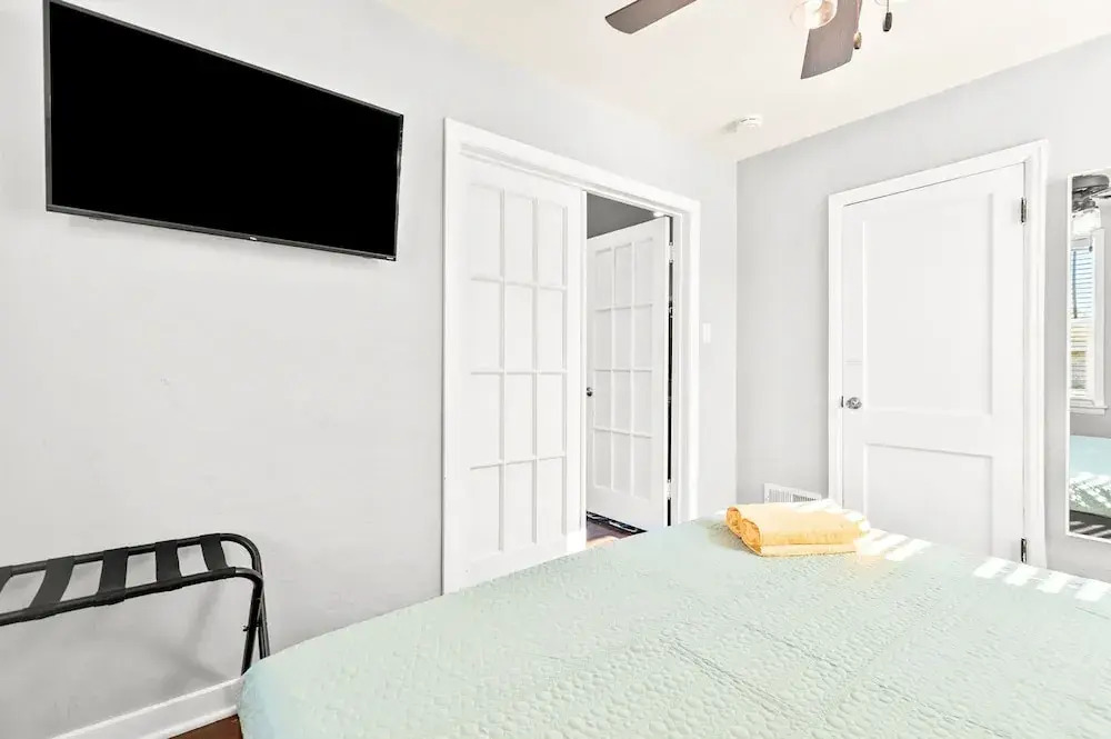 The Waterfront - Waterslide Game Room Sleeps 26