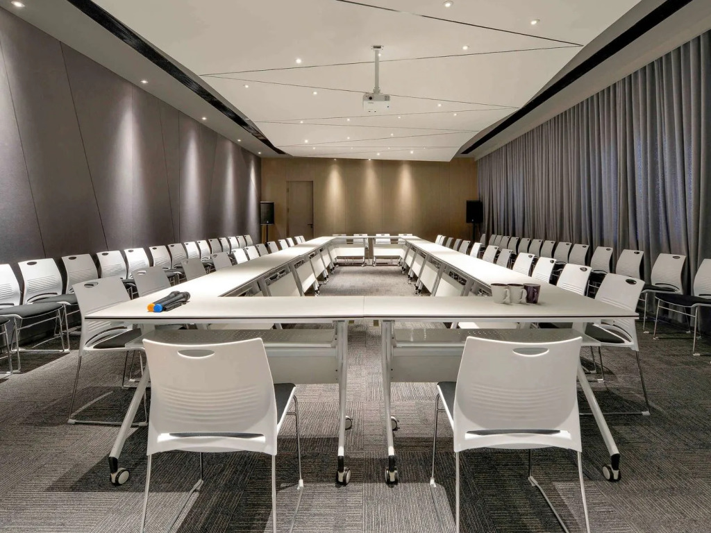 Mercure Taiyuan Changfeng Street