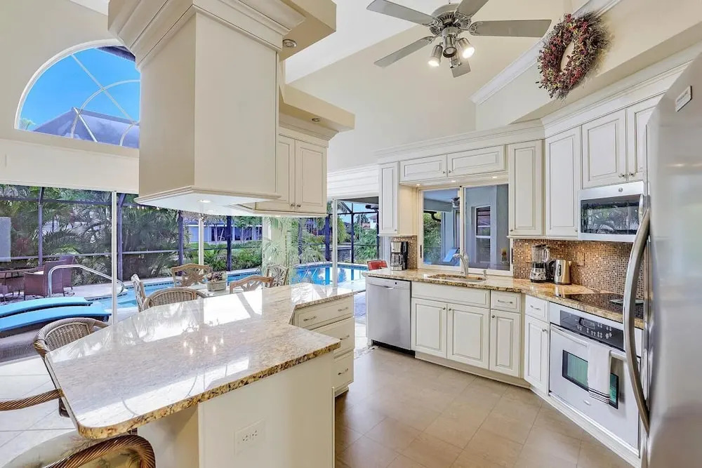 910 Olive Court