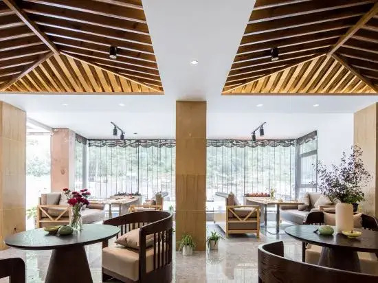 Huayu Nature Homestay (Siguniang Mountain Branch)