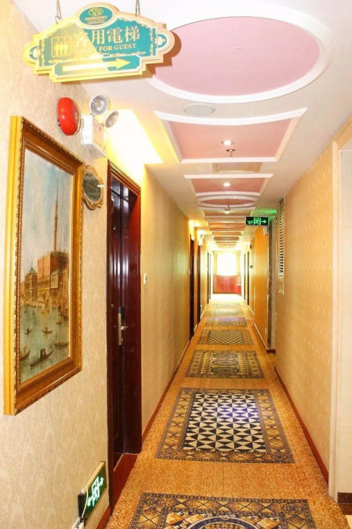 Vienna Hotel (Shenzhen Railway Station)