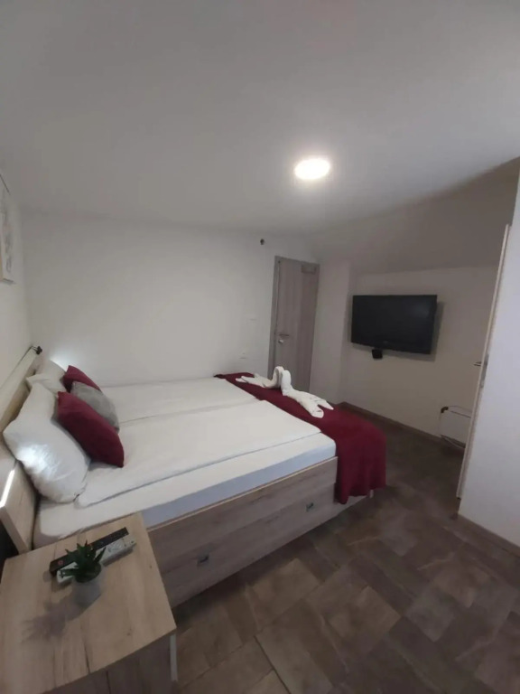 Panda Rooms