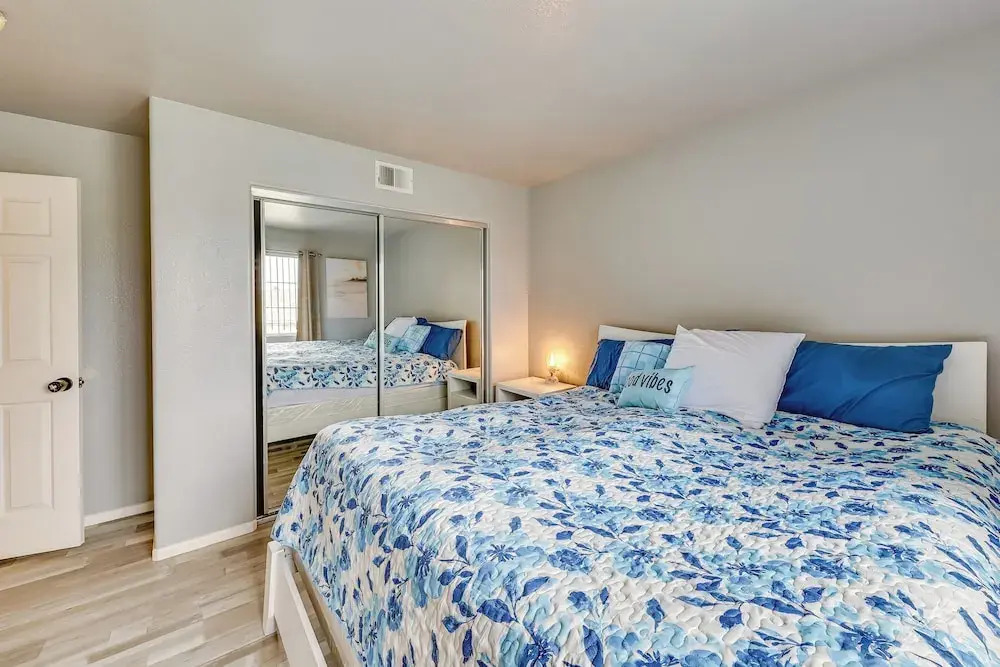 Lake Elsinore Vacation Rental ~ 4 Mi to the Lake!
