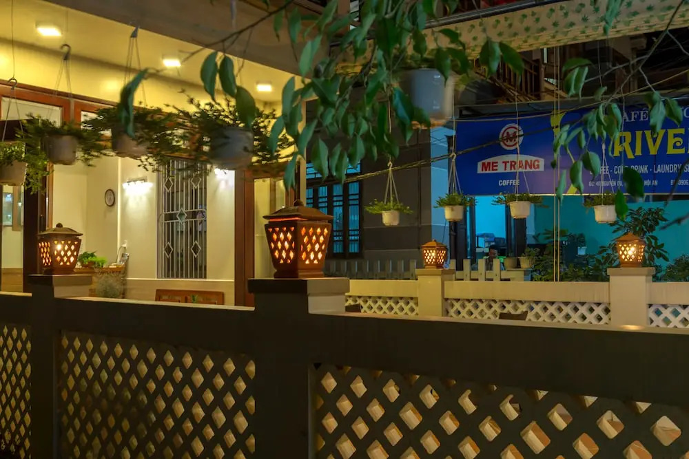 HT Riverside Homestay