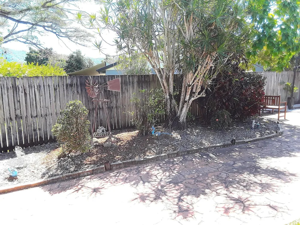 The Peacocks Nest