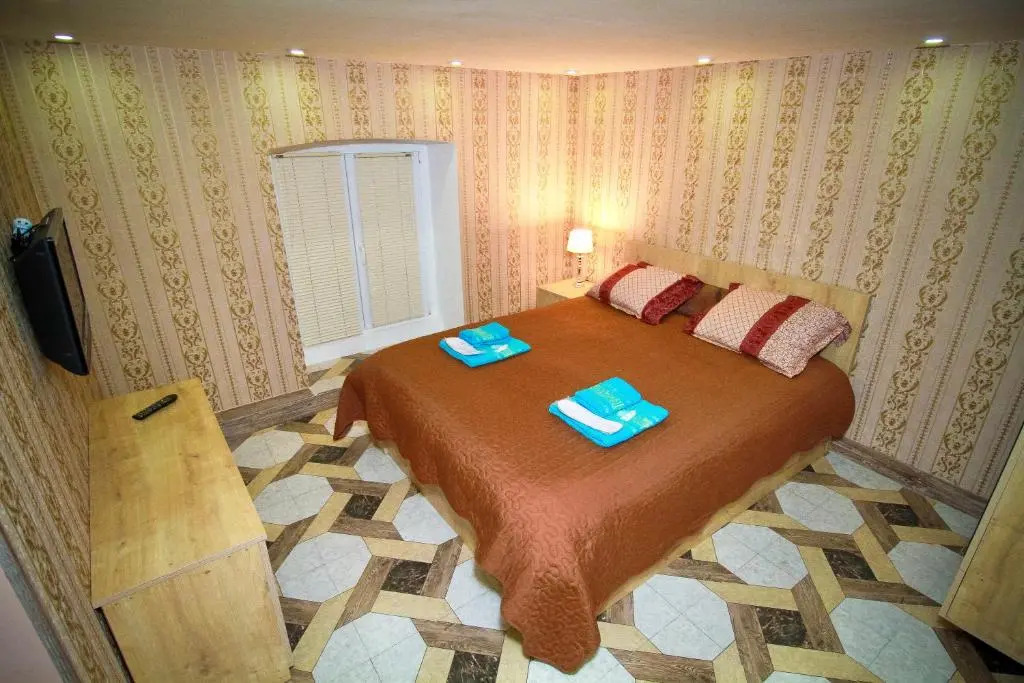 Old Tbilisi Located Appt In 19Th Century House