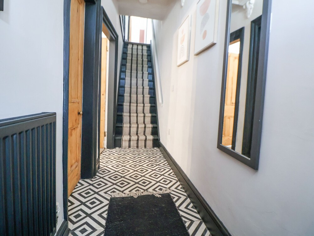 52 Barony Road