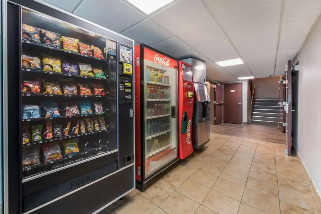 Holiday Inn Express & Suites Burlington - Mount Holly by IHG