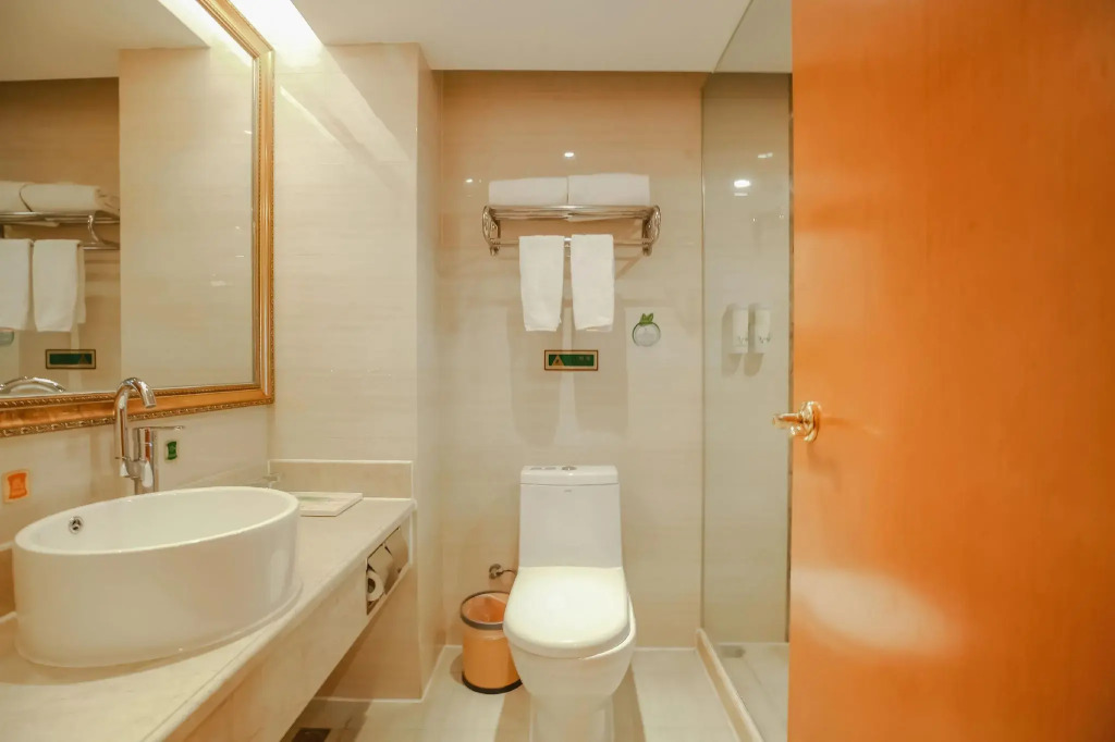 Vienna Hotel (Guiyang Huaguoyuan)