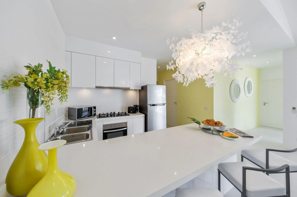 Villa White Orchid