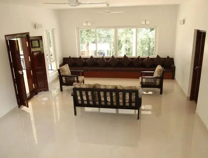 Woody Woods Home Stay