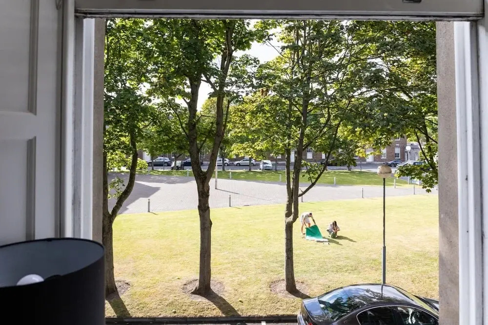 Magnificent 2 Bedroom Flat in Historic Army Barracks