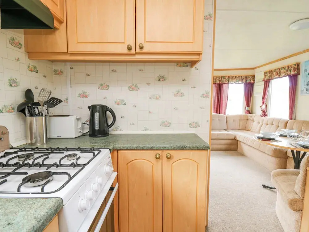 D12 Treetops
