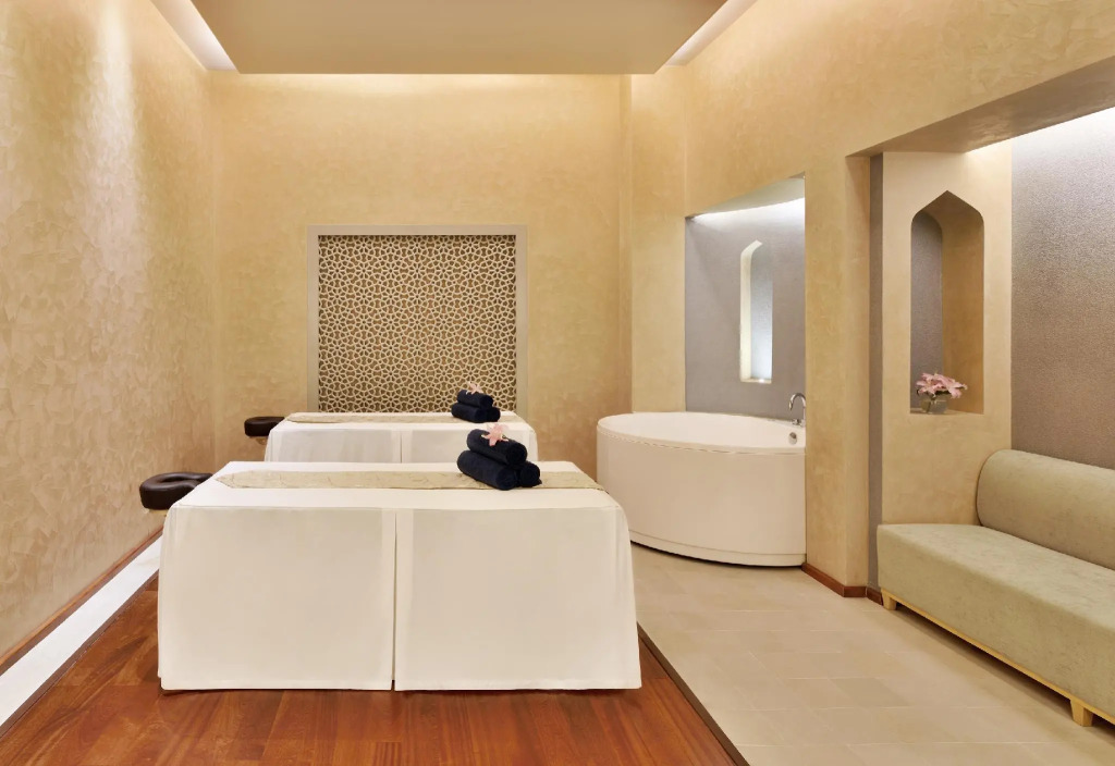 Le Meridien Jaipur Resort & Spa