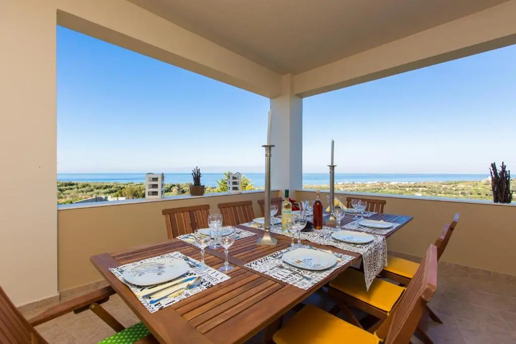 Diamantis Villa, Serene Oasis with SeaViews, By ThinkVilla