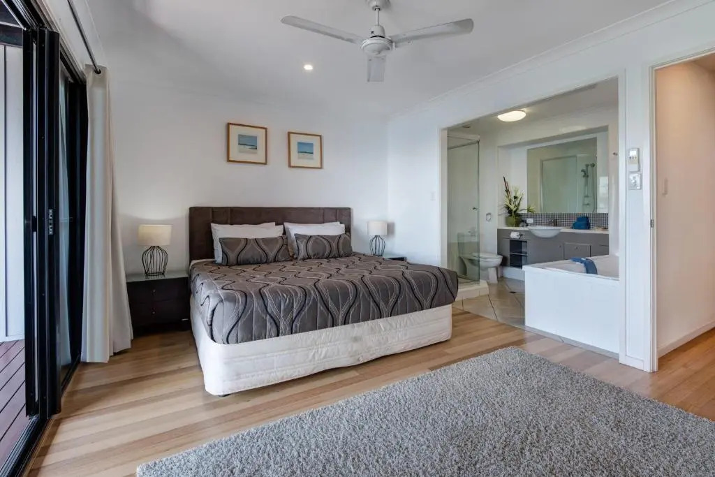 Shorelines Apartments on Hamilton Island by HIHA
