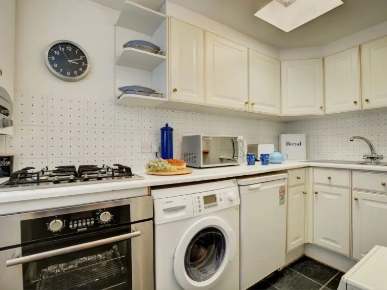 Holiday Home Cross Keys