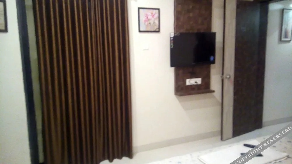 Hotel Golden Dream Lodging