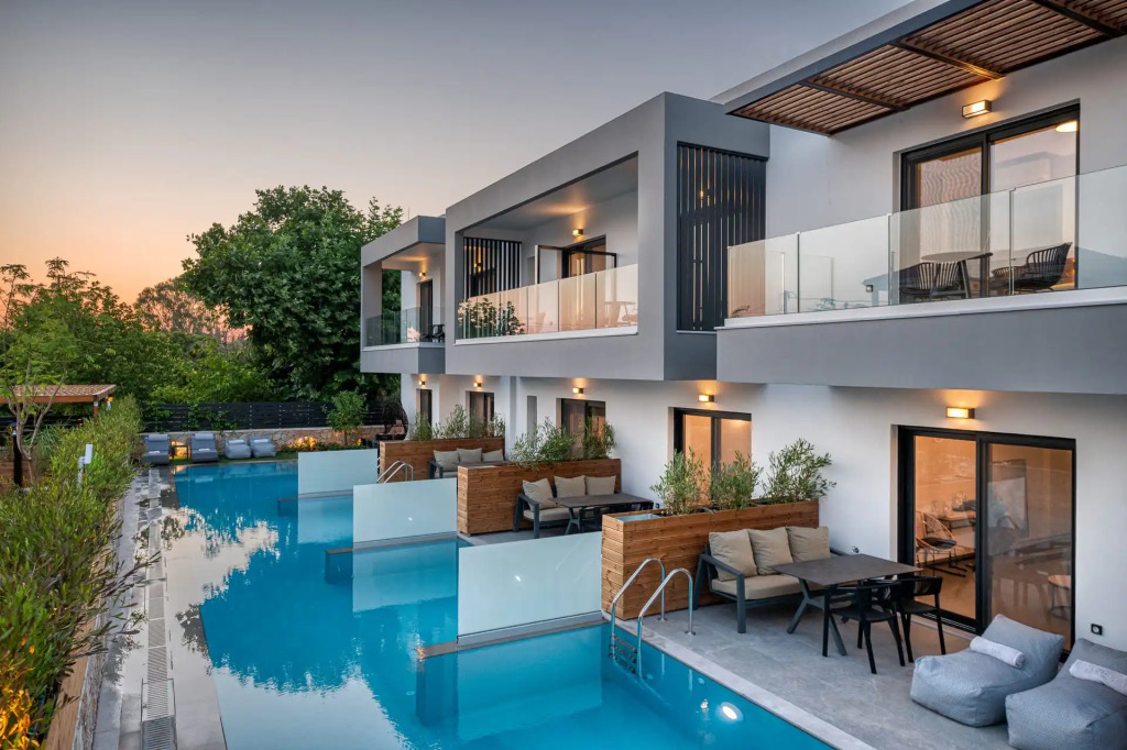 Sezian Boutique Homes and Villas