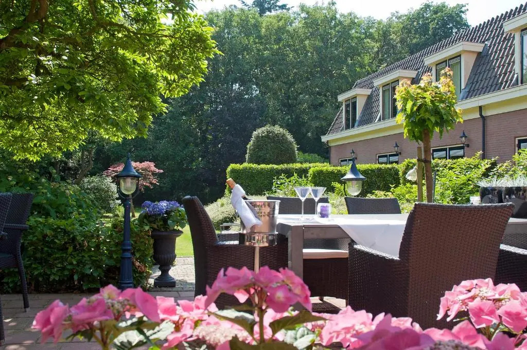 Fletcher Boshotel De Lochemse Heuvels