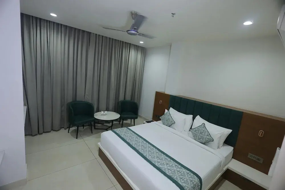 Hotel The Crown Inn Jhunjhunu