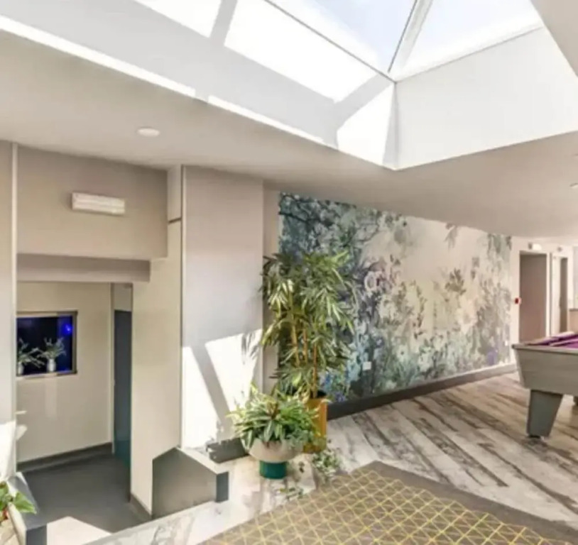 Ivy House, 6-beds, Sleeps 19 With Hot Tub