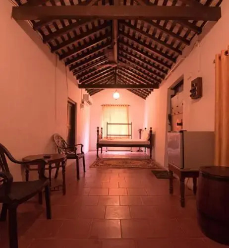 Sarojini Gardens