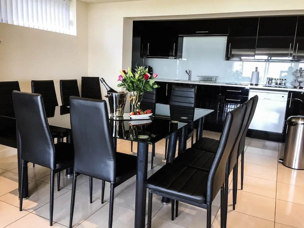 Chaddesley Glen Apartments - DHH