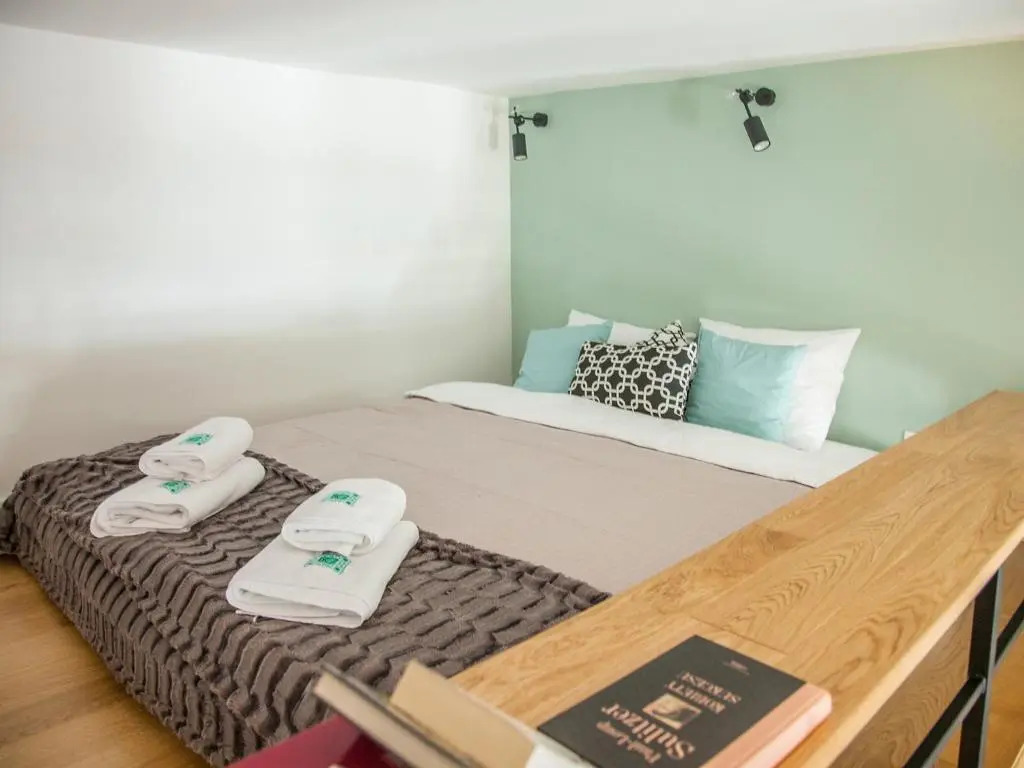 BC7 Apartments