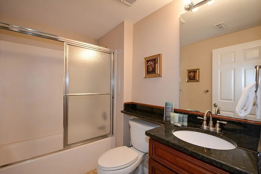 The Crown 3 Bedrooms 3 Bathrooms Condo