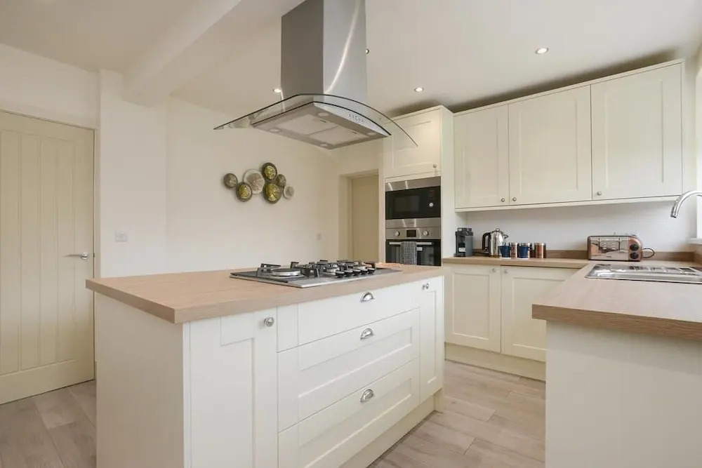 Wollaton House - Fabulous 5 bed house Nottingham