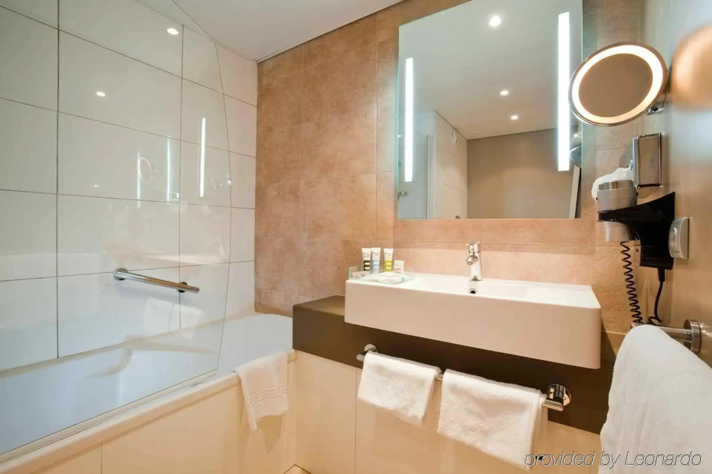 Mercure Paris Sud Les Ulis-Courtaboeuf