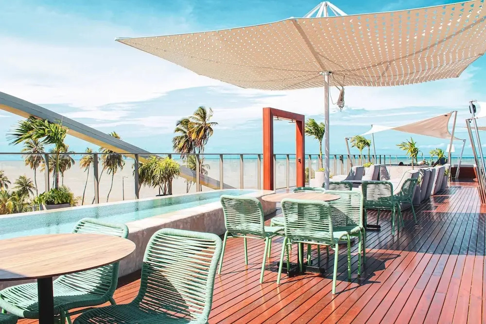Setai Yacht S3 - By Almare Flats