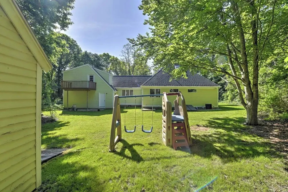 Families Welcome! East Falmouth Home 4 Mi to Beach