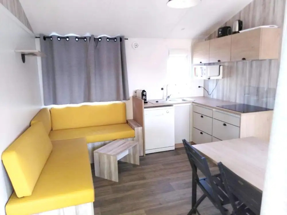Property With 3 Bedrooms in Sainte-marie-de-ré, With Shared Pool, Furnished Garden and Wifi - 300 m From the Beach