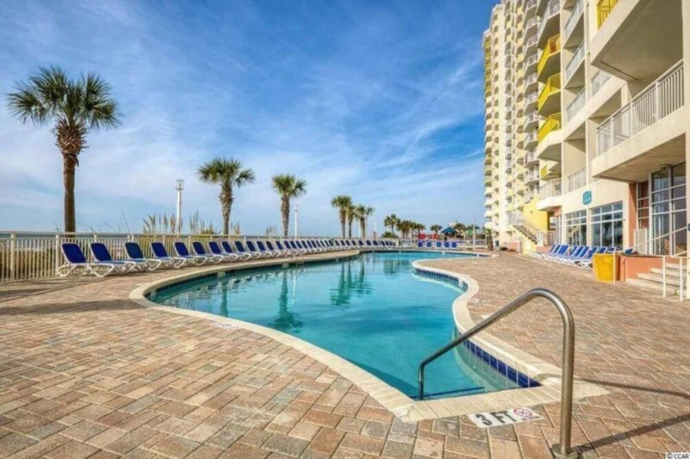 Baywatch Resort 834