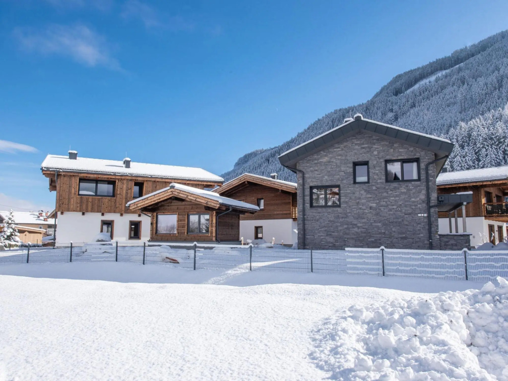 Chalet in Wald Near Krimml Waterfalls