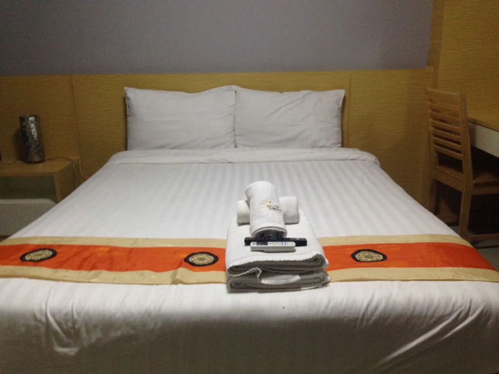 Zenith Life Hotel